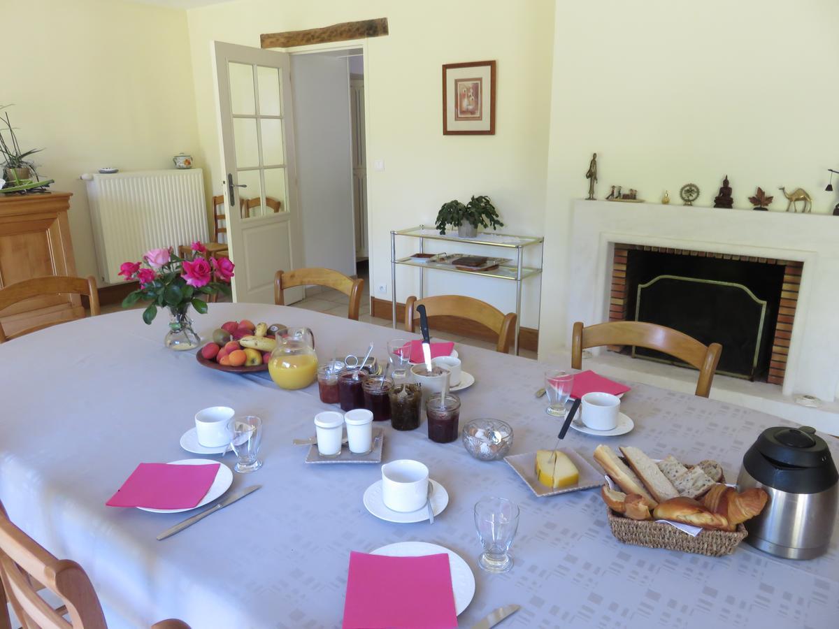 Les Quatre Saisons Bed & Breakfast Moitron-sur-Sarthe Ngoại thất bức ảnh